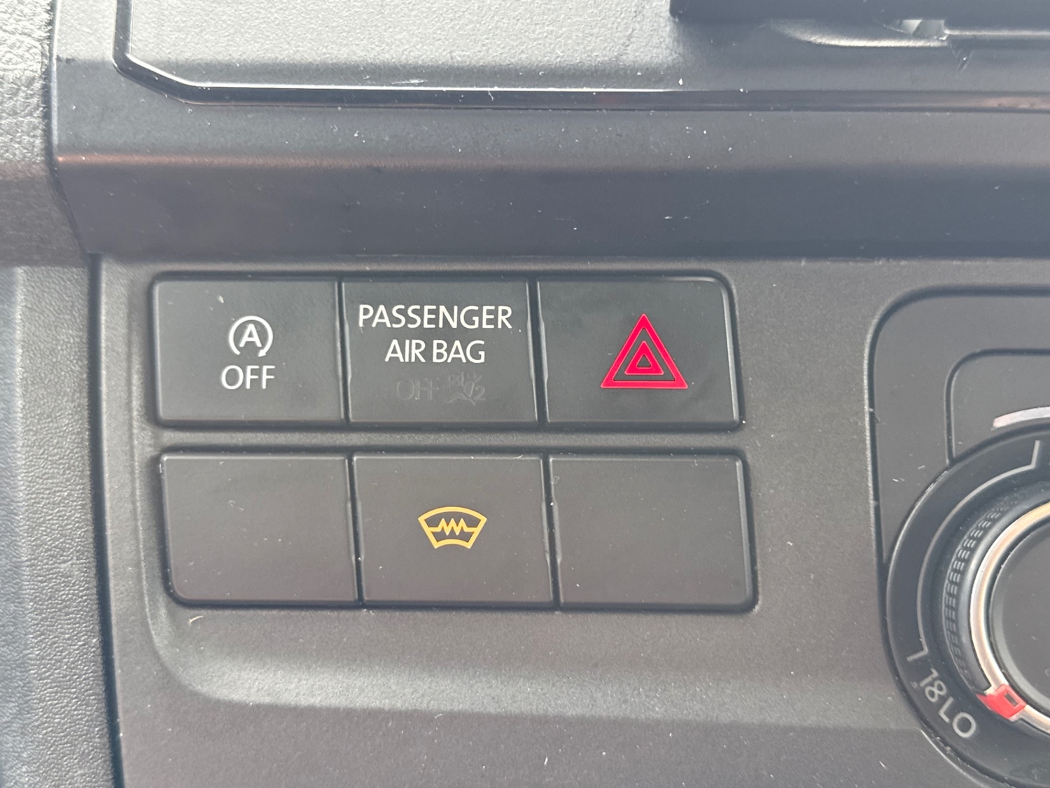 Used Volkswagen Transporter 2018 for sale - 77553316: Photo 37