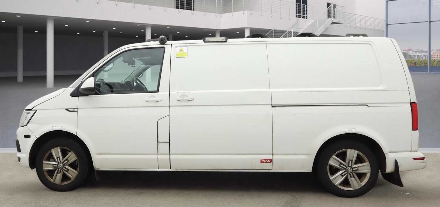 Used Volkswagen Transporter 2018 for sale - 77553316: Photo 5