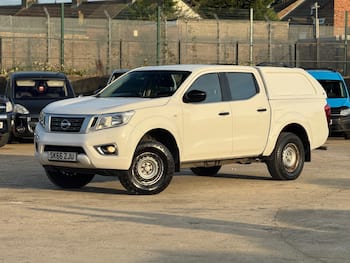 Used Nissan Navara 2016 for sale - 79687697: Photo