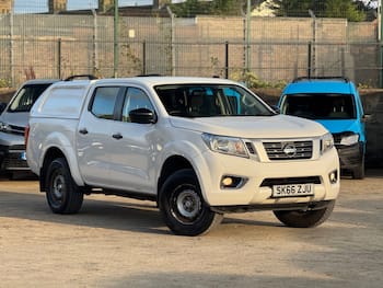 Used Nissan Navara 2016 for sale - 79687697: Photo