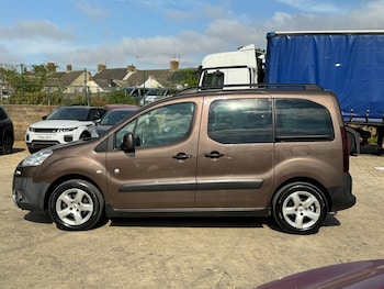 Used Peugeot Partner Tepee 2014 for sale - 79232200: Photo