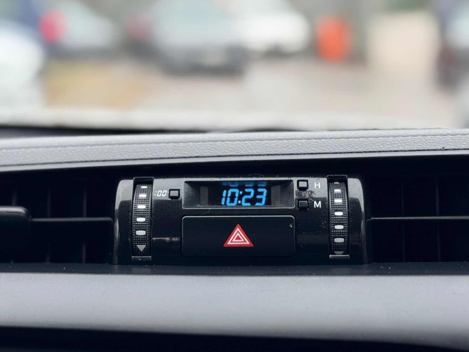 Used Toyota Hilux 2017 for sale - 77548417: Photo 39