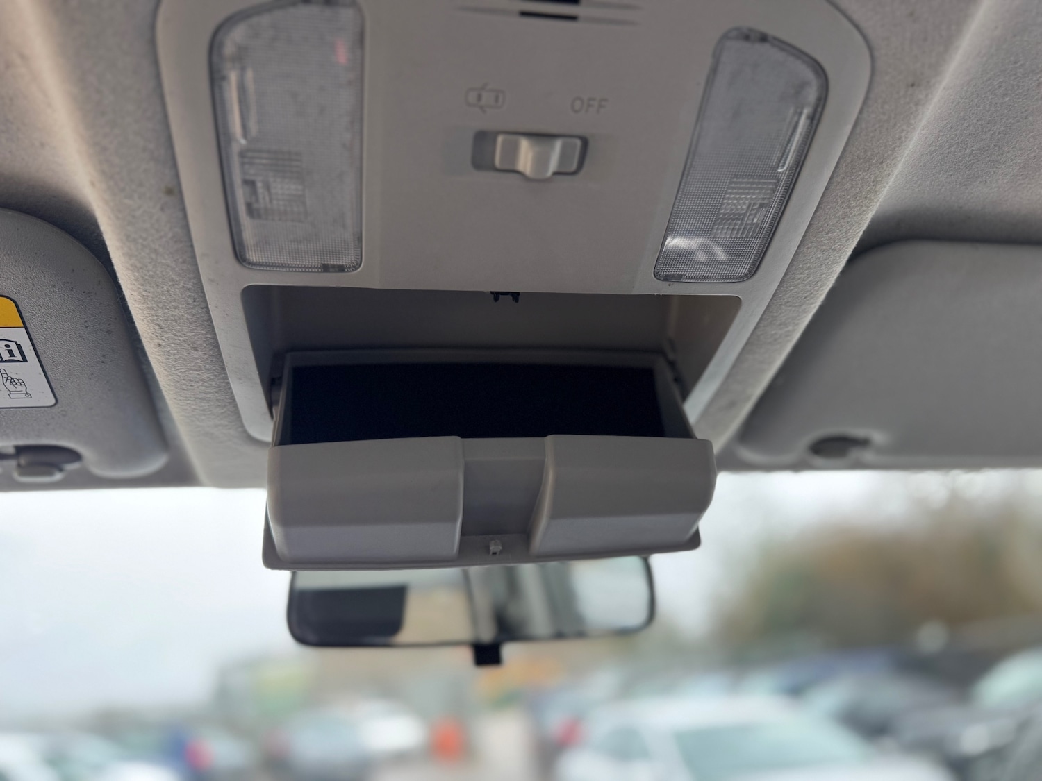 Used Toyota Hilux 2017 for sale - 77548417: Photo 42