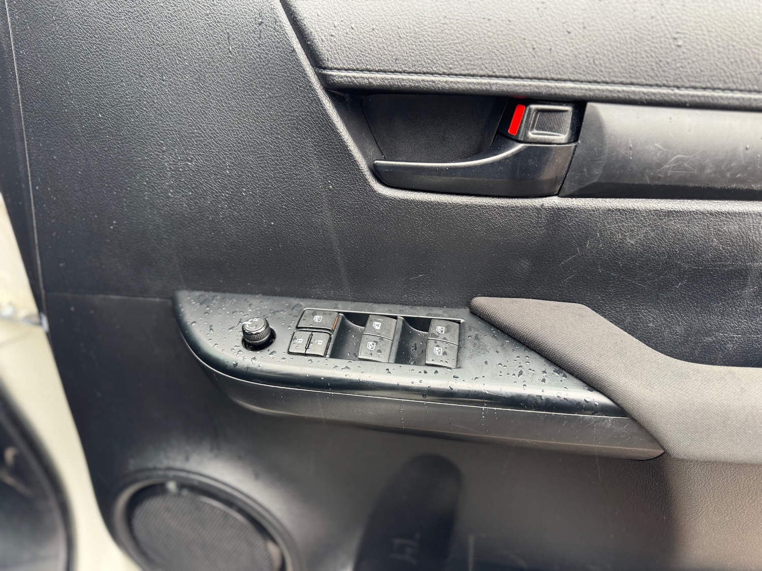 Used Toyota Hilux 2017 for sale - 77548417: Photo 43