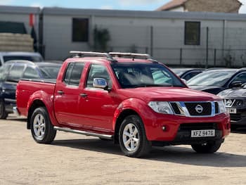 Used Nissan Navara 2015 for sale - 79872016: Photo