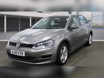 Used Volkswagen Golf 2015 for sale - 77553319: Photo