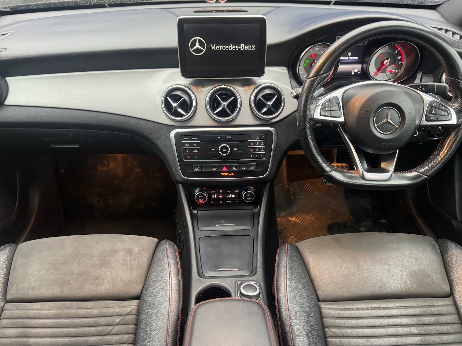 Used Mercedes-Benz GLA 2015 for sale - 77781323: Photo 17