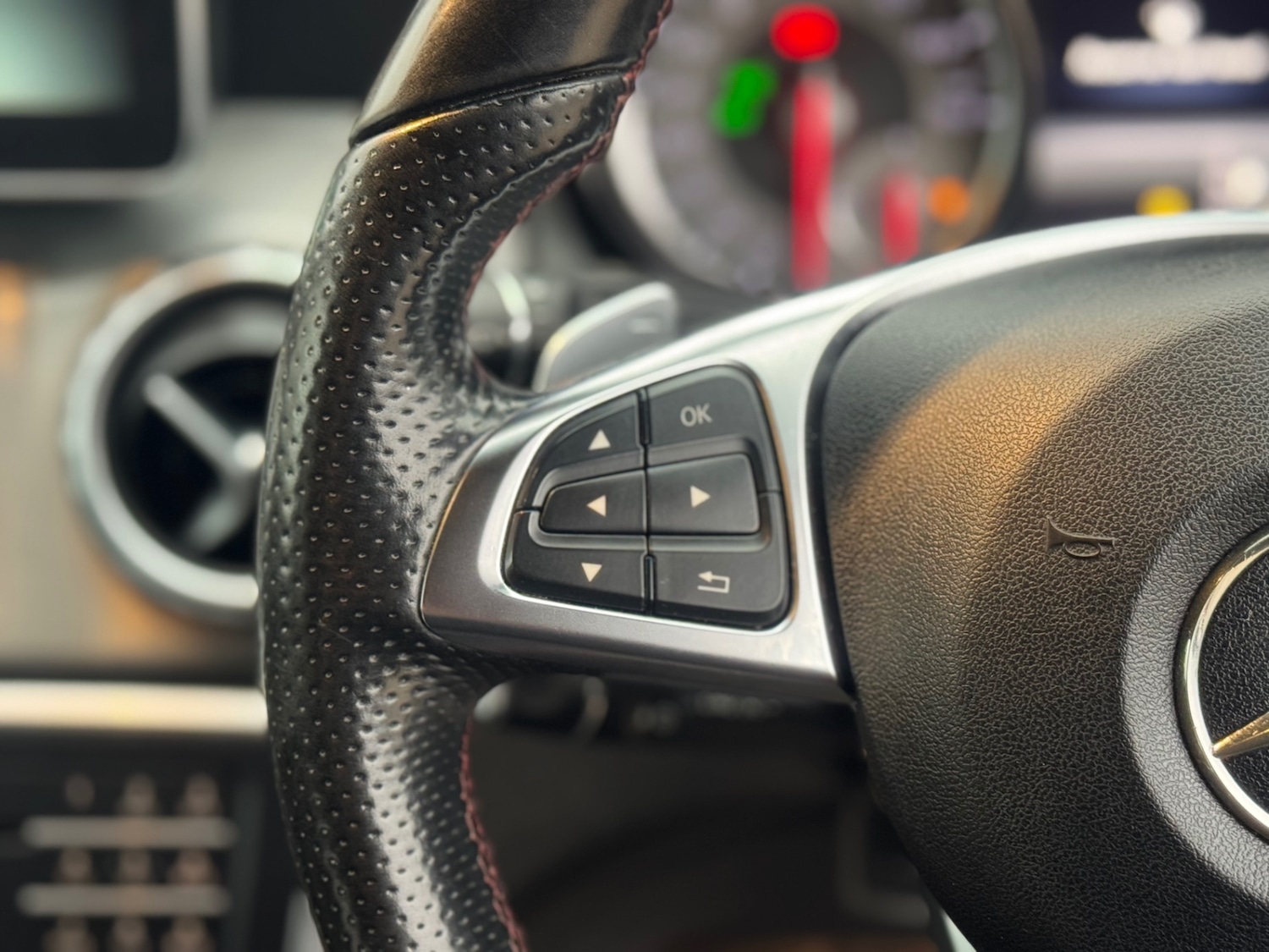 Used Mercedes-Benz GLA 2015 for sale - 77781323: Photo 27