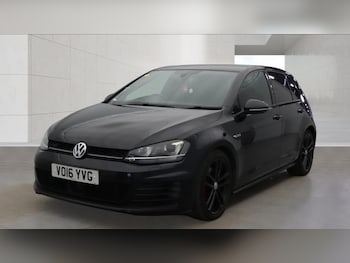 Used Volkswagen Golf 2016 for sale - 78098973: Photo