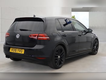 Used Volkswagen Golf 2016 for sale - 78098973: Photo