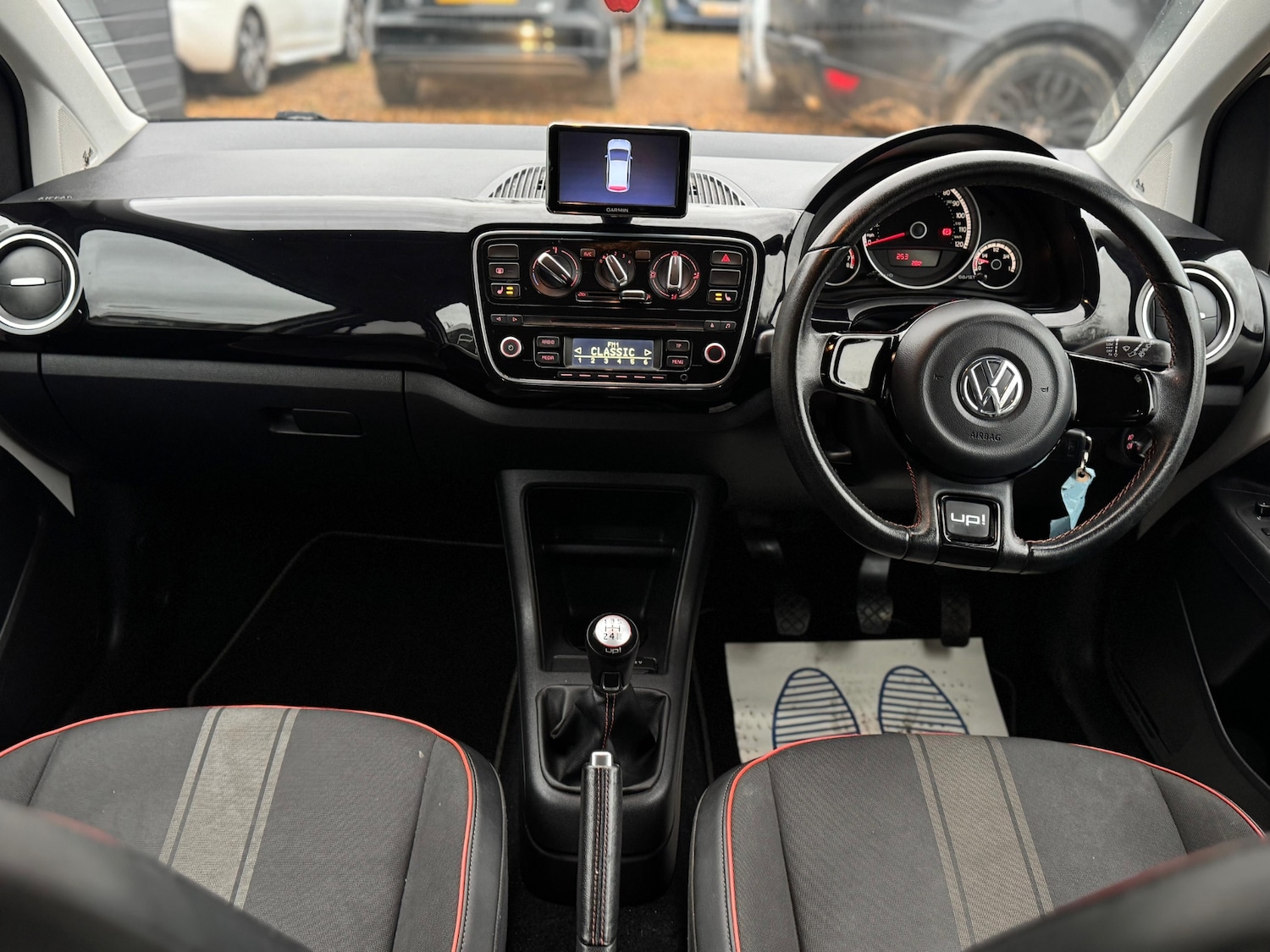 Used Volkswagen up! 2013 for sale - 77553257: Photo 15