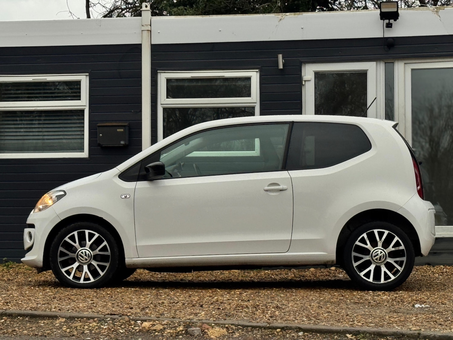 Used Volkswagen up! 2013 for sale - 77553257: Photo 7