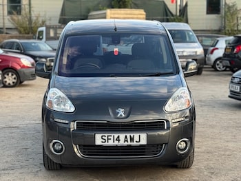 Used Peugeot Partner Tepee 2014 for sale - 79395335: Photo