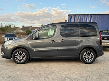 Used Peugeot Partner Tepee 2014 for sale - 79395335: Photo
