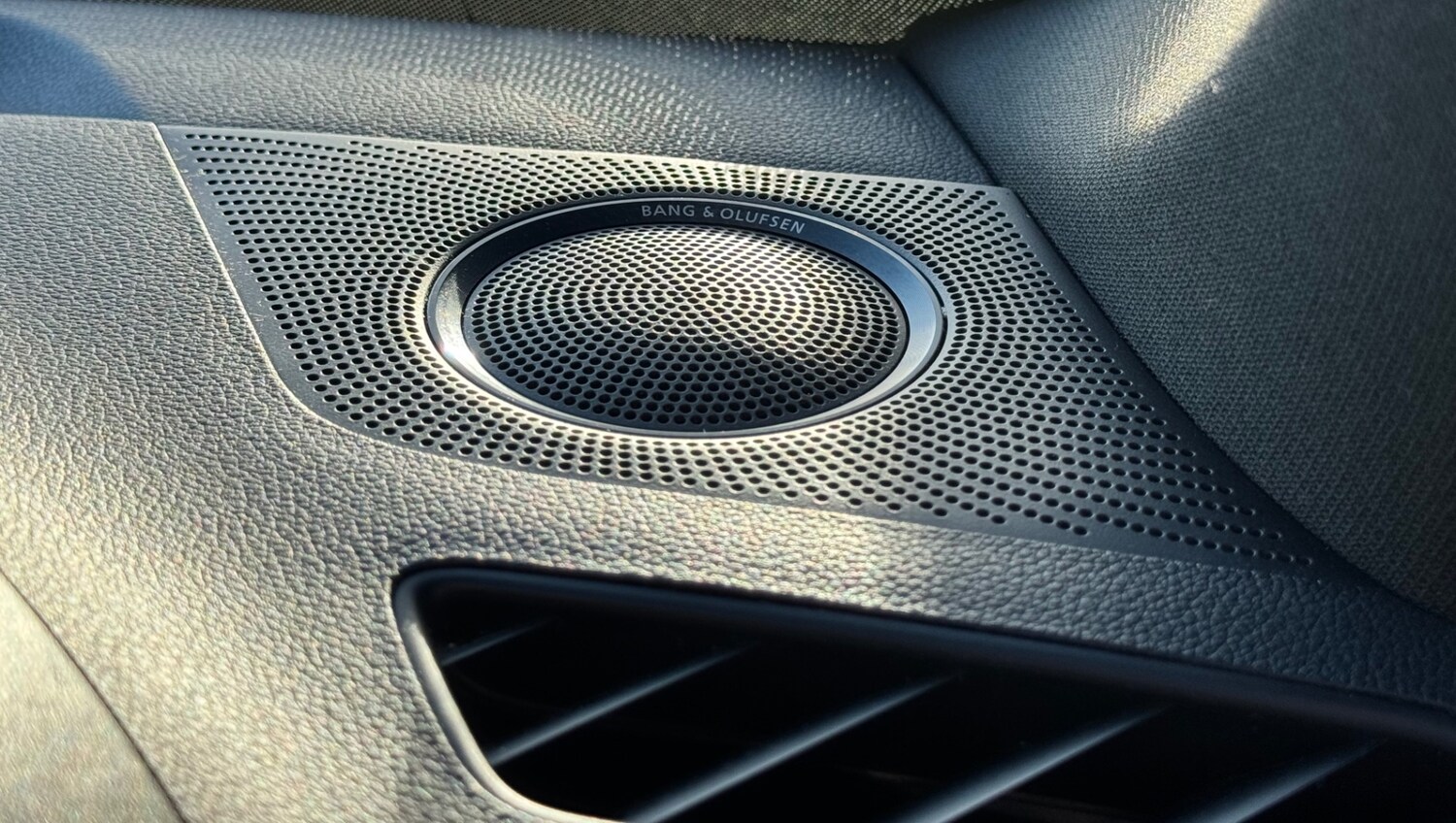 Used Audi Q5 2014 for sale - 77552510: Photo 22