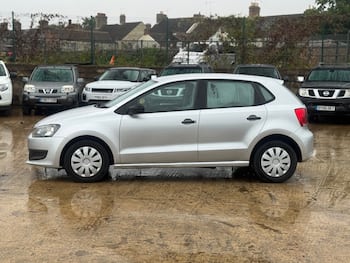 Used Volkswagen Polo 2011 for sale - 79674449: Photo