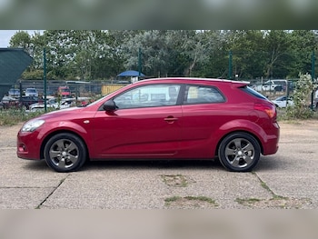 Used Kia Pro Ceed 2010 for sale - 78630369: Photo