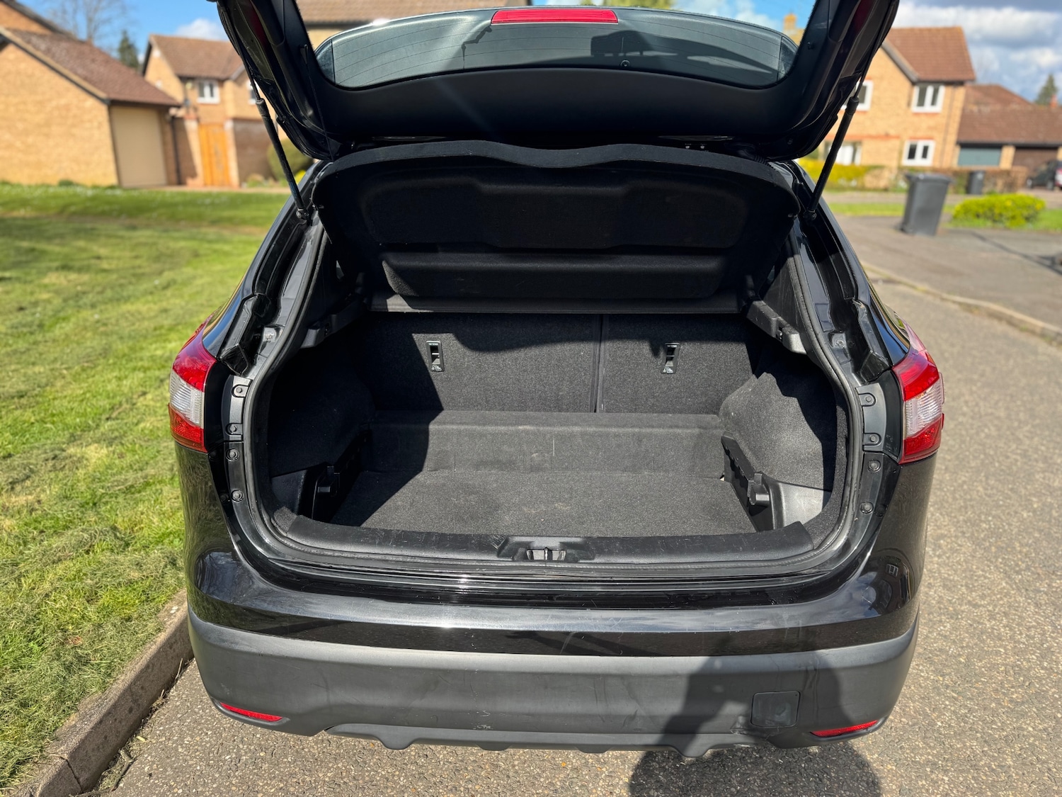 Used Nissan Qashqai 2014 for sale - 78080769: Photo 9