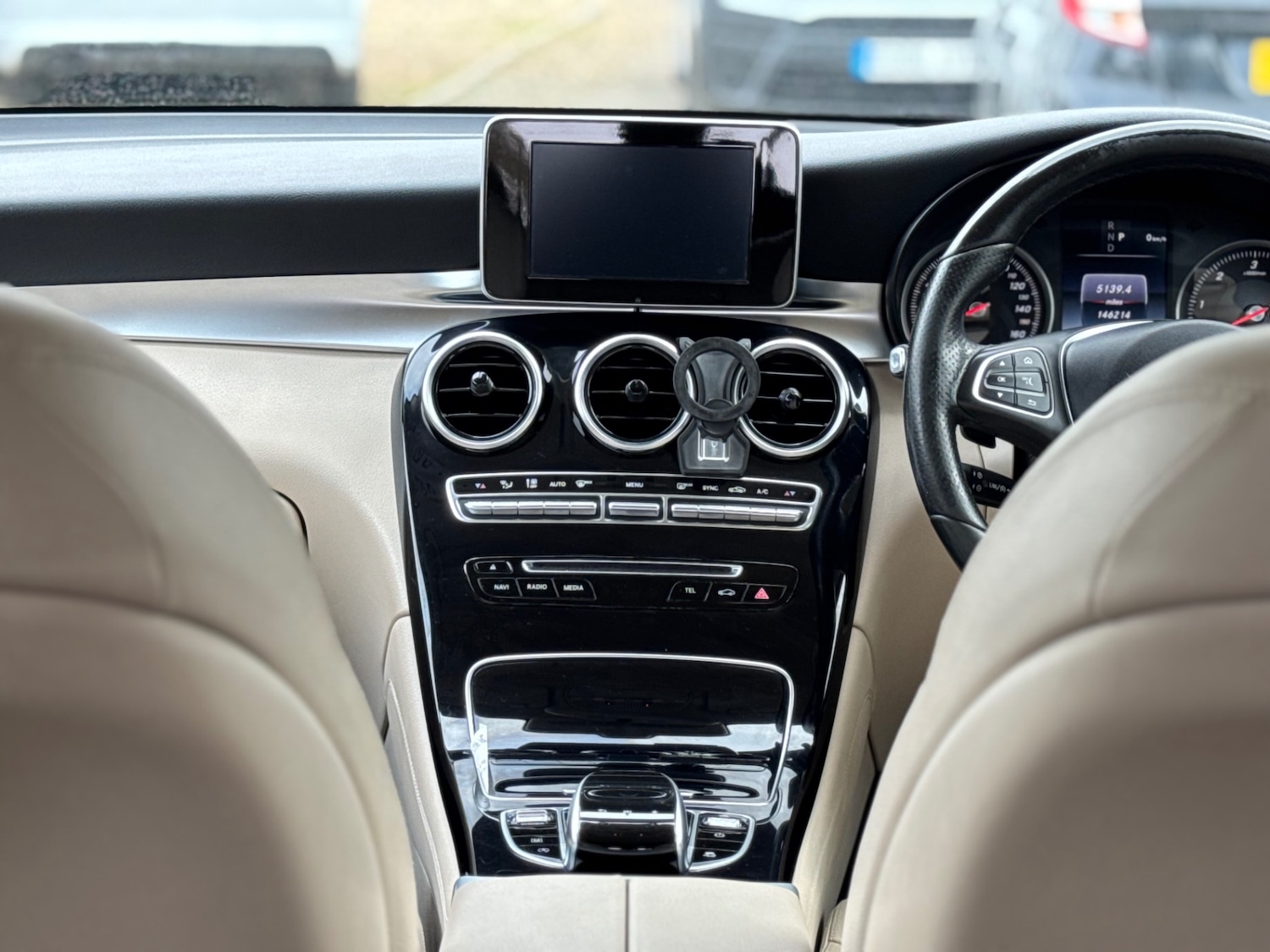 Used Mercedes-Benz GLC 2016 for sale - 77715006: Photo 35