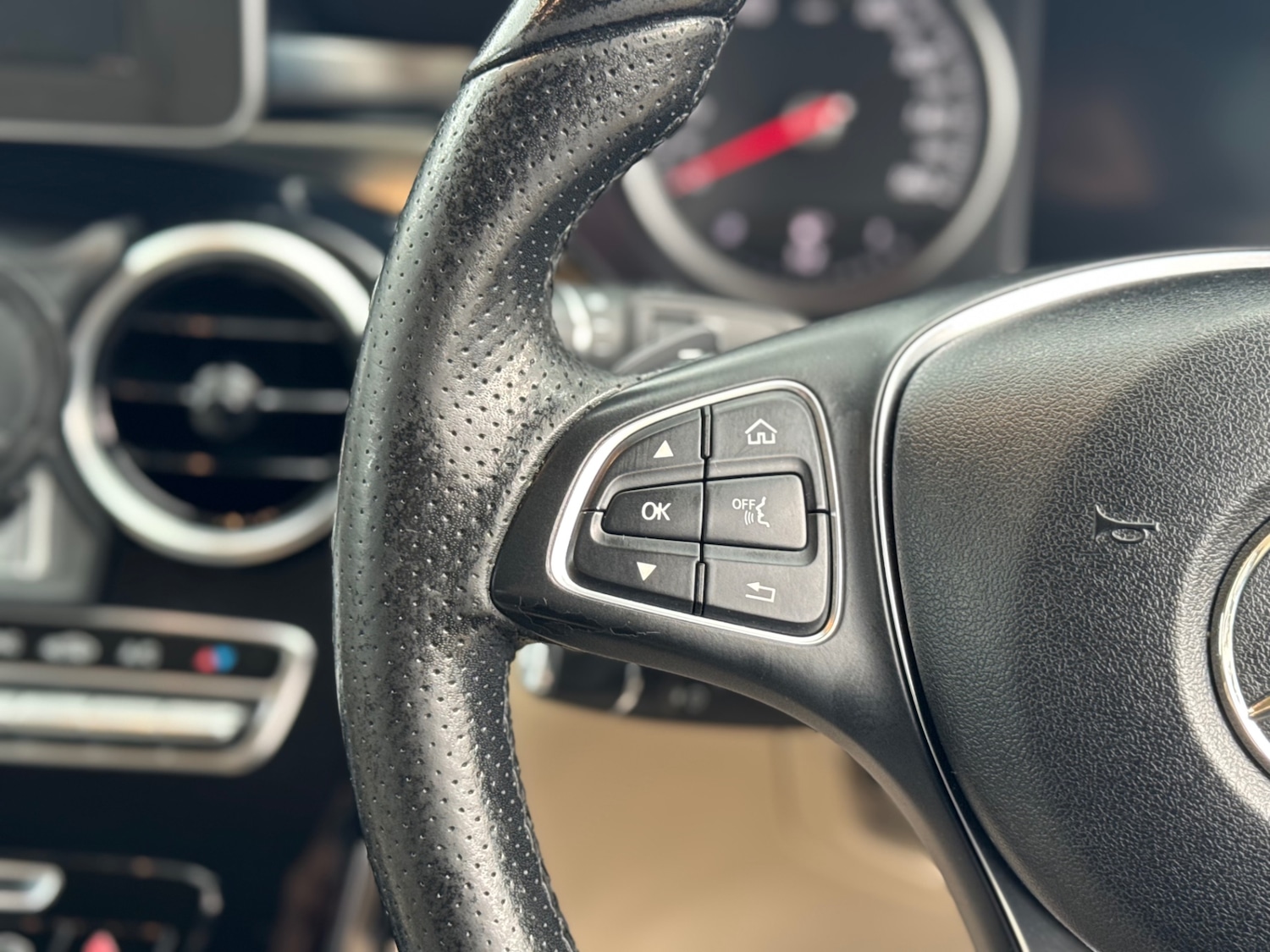 Used Mercedes-Benz GLC 2016 for sale - 77715006: Photo 52