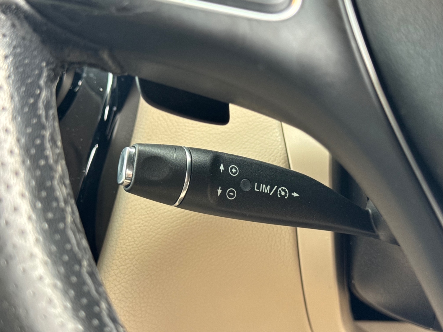 Used Mercedes-Benz GLC 2016 for sale - 77715006: Photo 55