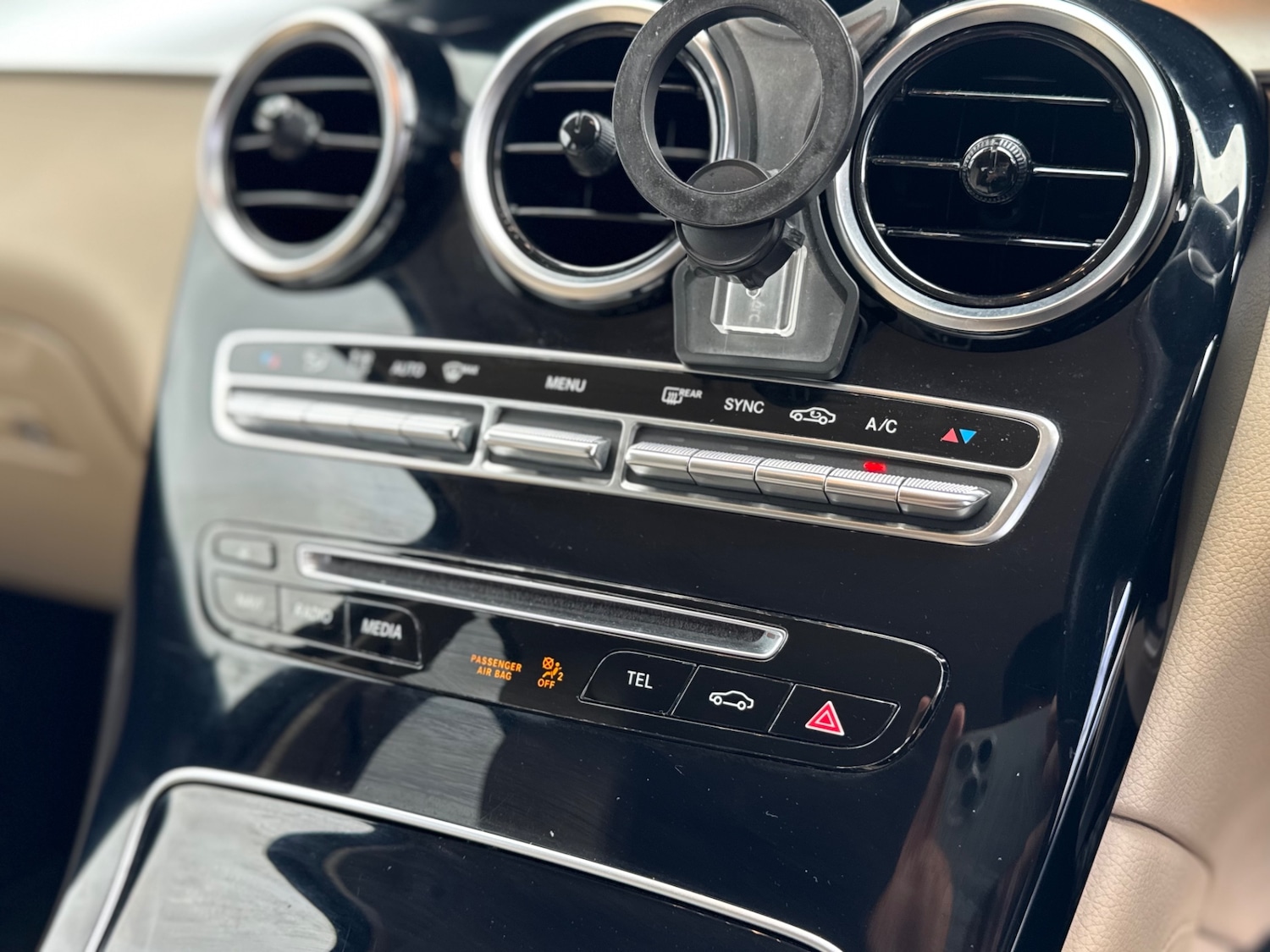 Used Mercedes-Benz GLC 2016 for sale - 77715006: Photo 68