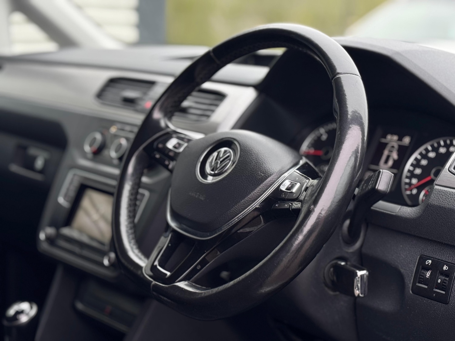 Used Volkswagen Caddy Maxi Life 2018 for sale - 77775233: Photo 37