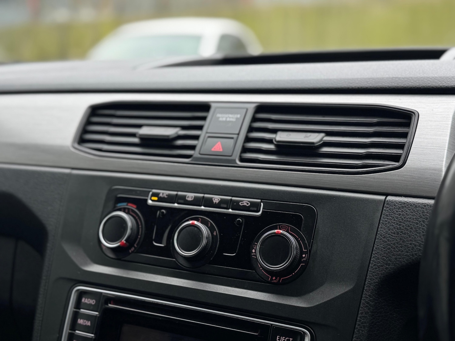 Used Volkswagen Caddy Maxi Life 2018 for sale - 77775233: Photo 44