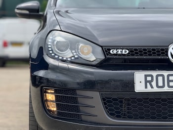 Used Volkswagen Golf 2011 for sale - 79120276: Photo