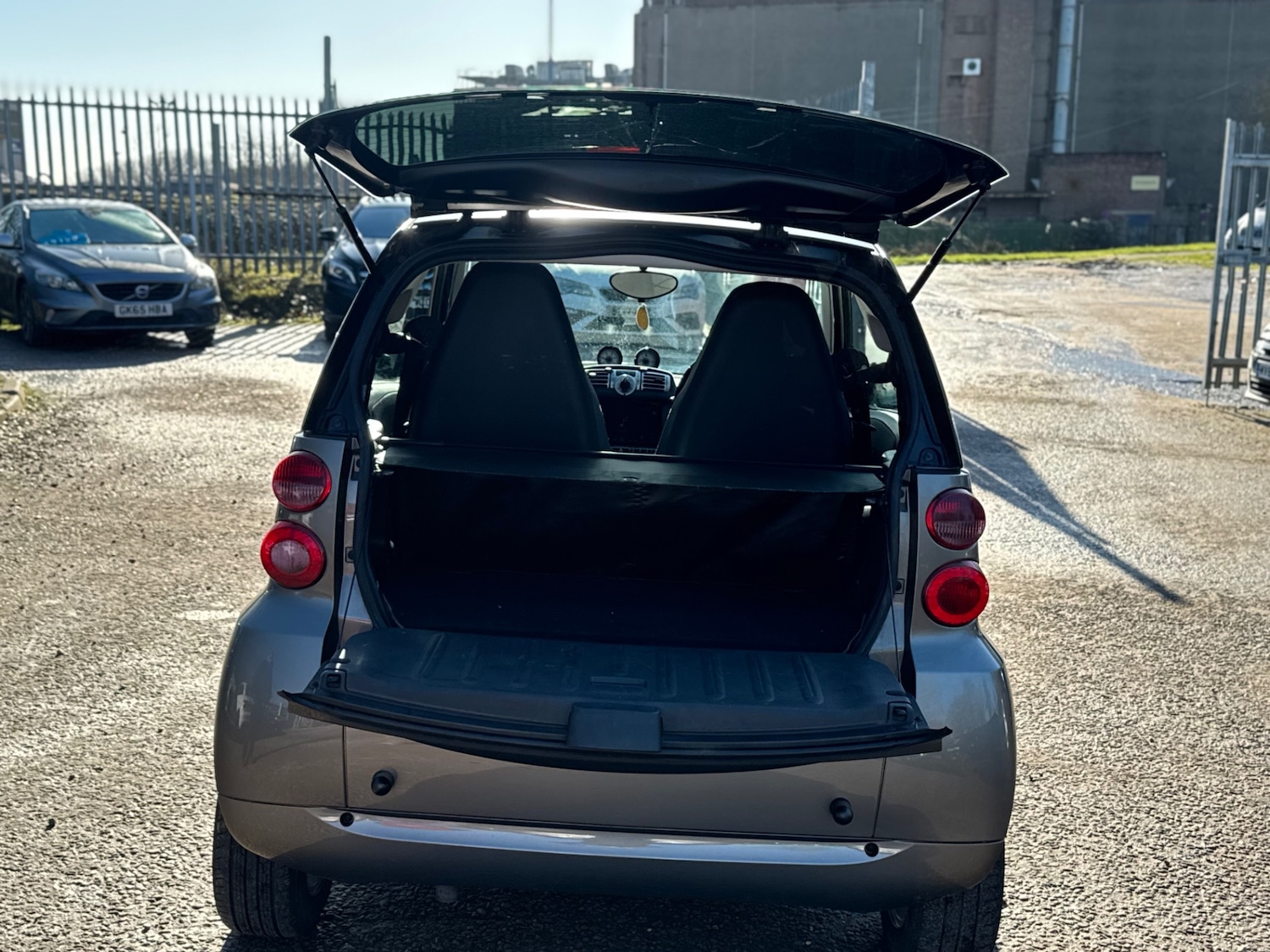 Used smart fortwo 2011 for sale - 77555373: Photo 14