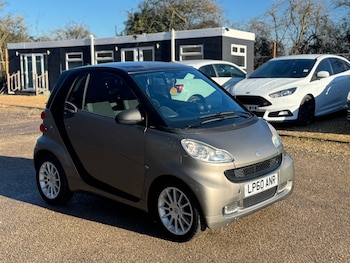 Used smart fortwo 2011 for sale - 77555373: Photo