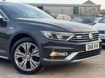Used Volkswagen Passat 2016 for sale - 79542966: Photo