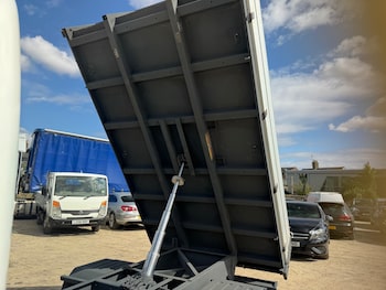 Used Nissan Cabstar 2013 for sale - 79328273: Photo