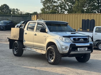 Used Toyota Hilux 2010 for sale - 79395344: Photo