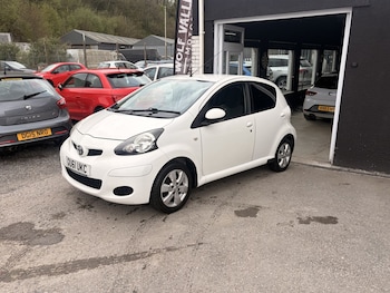 Used Toyota AYGO 2011 for sale - 78858198: Photo