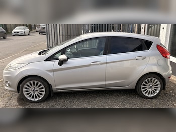 Used Ford Fiesta 2011 for sale - 78858210: Photo