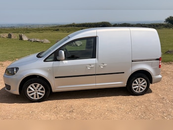 Used Volkswagen Caddy 2015 for sale - 78987050: Photo