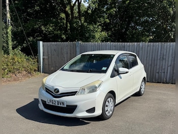 Used Toyota Vitz 2023 for sale - 79290251: Photo