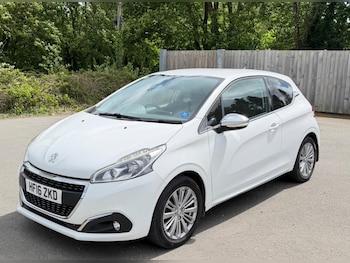 Used Peugeot 208 2016 for sale - 78858113: Photo
