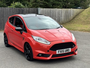Used Ford Fiesta 2015 for sale - 79137109: Photo