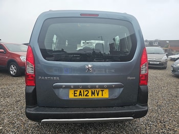 Used Peugeot Partner Tepee 2012 for sale - 77404861: Photo