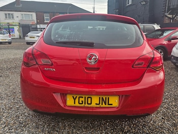 Used Vauxhall Astra 2010 for sale - 76707378: Photo