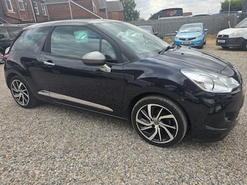 Used DS Automobiles DS 3 2015 for sale - 79272972: Photo