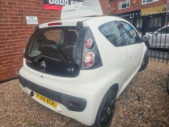 2012 (12) - 1.0i VTR 3dr