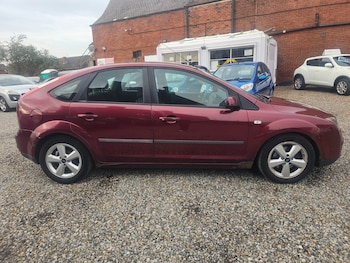 Used Ford Focus 2005 for sale - 76532266: Photo