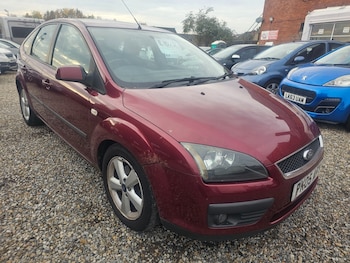 Used Ford Focus 2005 for sale - 76532266: Photo