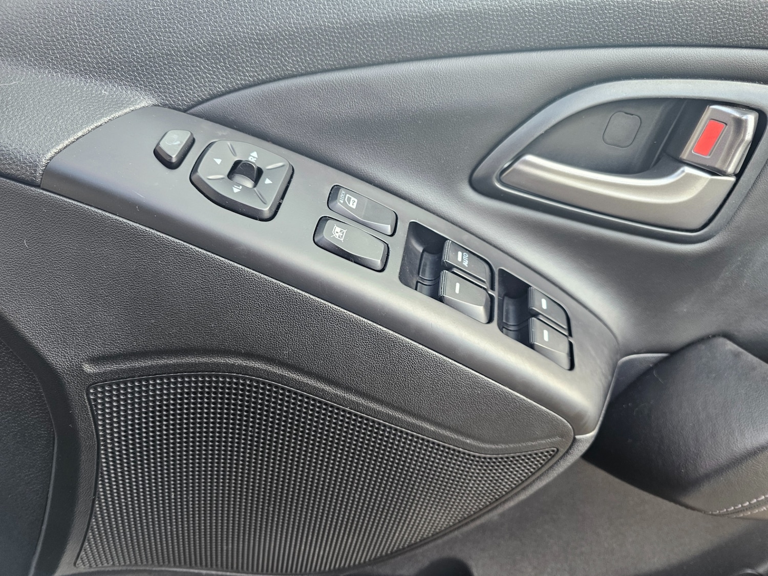 Used Hyundai Ix35 2014 for sale - 76625787: Photo 10