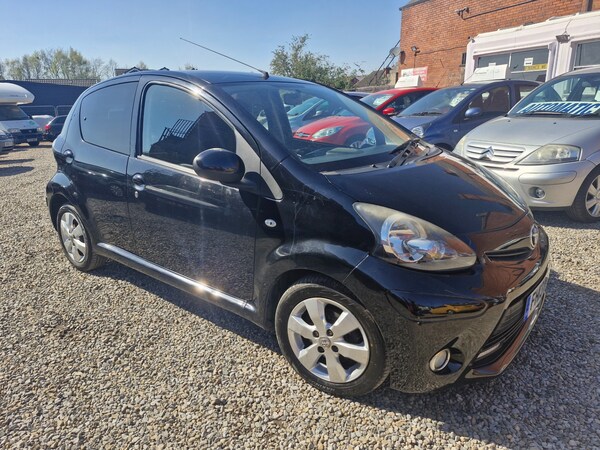 Used Toyota AYGO 2013 for sale - 74329063: Photo 9
