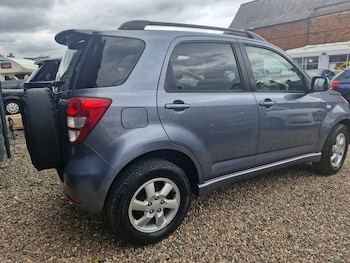 Used Daihatsu Terios 2007 for sale - 74803426: Photo
