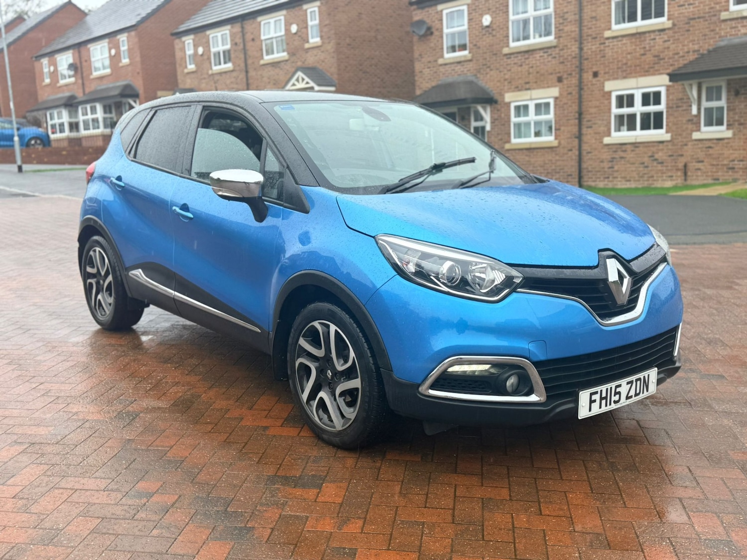 Used Renault Captur 2015 for sale - 76763153: Photo 1